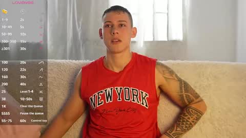 muscle_king_cum online show from November 2025 01:55:01 PM