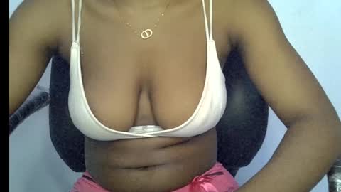 muscle_queen0 online show from January 2026 11:25:01 AM