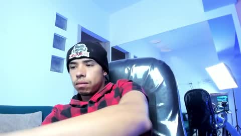 muscle scott online show from April 2026 01:42:02 PM