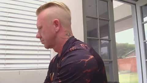 Snapshot of muscledaddy69s chatting on May 2026 11:51:01 AM muscledaddy69s online show from May 2026 11:51:01 AM