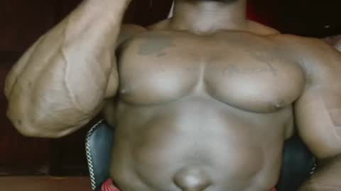 musclegod23 online show from July 2026 02:28:01 AM