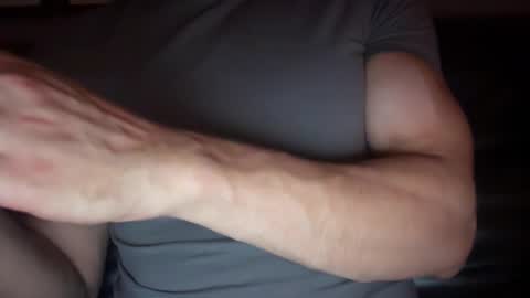 musclehair3 online show from October 2025 08:31:01 PM