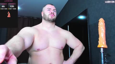 Snapshot of muscularjohnforu chatting on March 2025 03:18:02 PM click icon for peach  online show from March 2025 03:18:02 PM