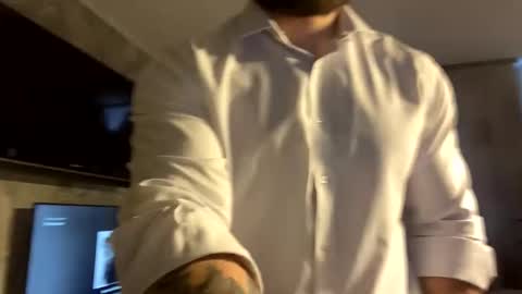 muscularjuggler online show from February 2026 03:58:02 AM