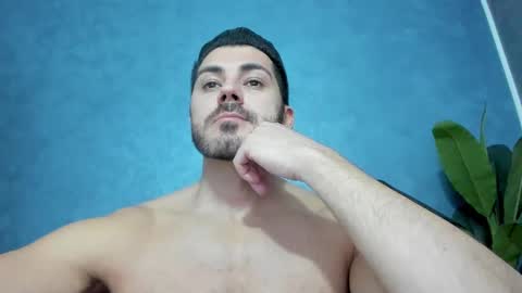Snapshot of muscularmaster chatting on December 2024 10:13:02 PM muscularmaster onlyfans online show from December 2024 10:13:02 PM