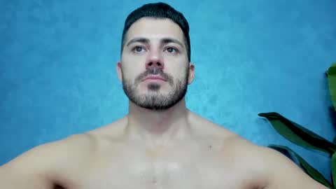 Snapshot of muscularmaster chatting on January 2025 10:44:01 PM muscularmaster onlyfans online show from January 2025 10:44:01 PM