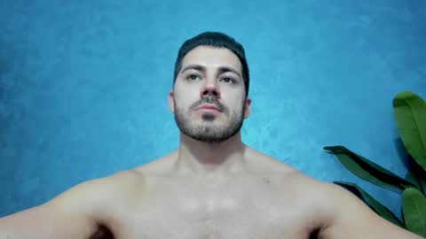 Snapshot of muscularmaster chatting on January 2025 10:51:01 PM muscularmaster onlyfans online show from January 2025 10:51:01 PM