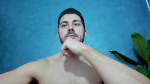 Snapshot of muscularmaster chatting on January 2025 10:17:01 AM muscularmaster onlyfans online show from January 2025 10:17:01 AM