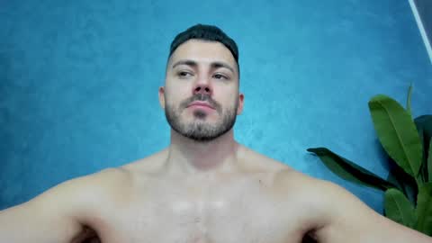 Snapshot of muscularmaster chatting on January 2025 09:49:02 AM muscularmaster onlyfans online show from January 2025 09:49:02 AM