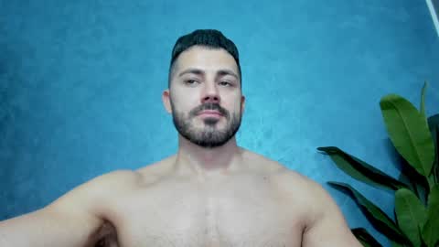 Snapshot of muscularmaster chatting on January 2025 10:26:02 PM muscularmaster onlyfans online show from January 2025 10:26:02 PM