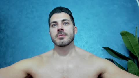 Snapshot of muscularmaster chatting on January 2025 10:08:02 PM muscularmaster onlyfans online show from January 2025 10:08:02 PM