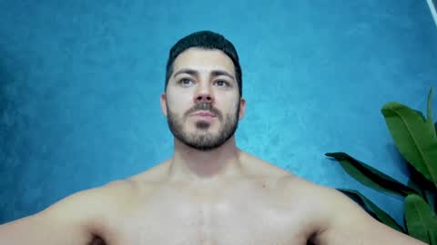 Snapshot of muscularmaster chatting on February 2025 10:02:01 PM muscularmaster onlyfans online show from February 2025 10:02:01 PM