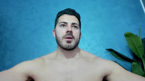 Snapshot of muscularmaster chatting on February 2025 10:43:02 PM muscularmaster onlyfans online show from February 2025 10:43:02 PM