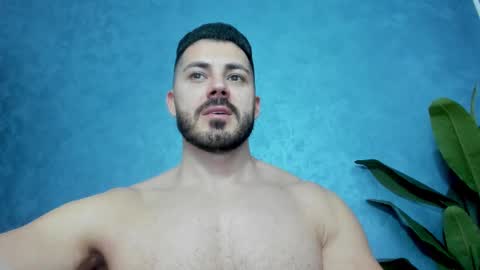 Snapshot of muscularmaster chatting on February 2025 12:46:01 AM muscularmaster onlyfans online show from February 2025 12:46:01 AM