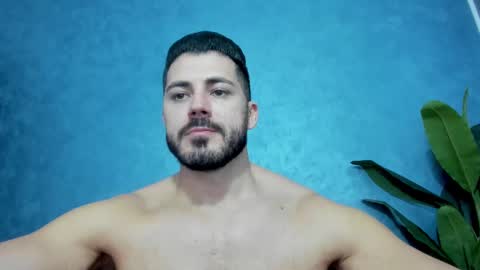 Snapshot of muscularmaster chatting on February 2025 10:36:02 PM muscularmaster onlyfans online show from February 2025 10:36:02 PM