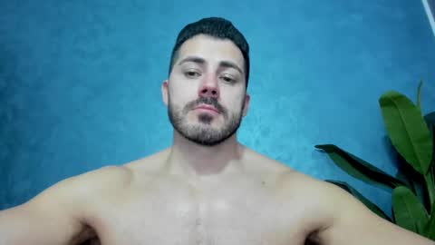 Snapshot of muscularmaster chatting on February 2025 09:58:01 PM muscularmaster onlyfans online show from February 2025 09:58:01 PM