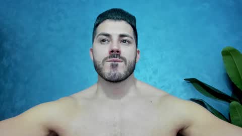 Snapshot of muscularmaster chatting on February 2025 01:11:02 AM muscularmaster onlyfans online show from February 2025 01:11:02 AM