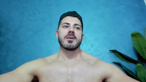 Snapshot of muscularmaster chatting on February 2025 12:19:02 AM muscularmaster onlyfans online show from February 2025 12:19:02 AM