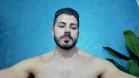Snapshot of muscularmaster chatting on February 2025 01:13:02 AM muscularmaster onlyfans online show from February 2025 01:13:02 AM