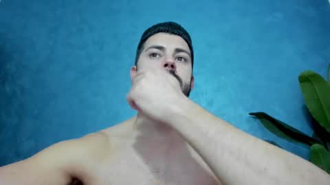 Snapshot of muscularmaster chatting on February 2025 10:14:02 PM muscularmaster onlyfans online show from February 2025 10:14:02 PM
