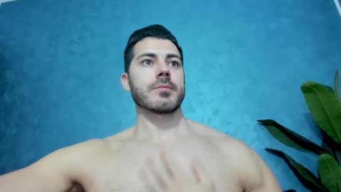 Snapshot of muscularmaster chatting on March 2025 10:46:01 AM muscularmaster onlyfans online show from March 2025 10:46:01 AM
