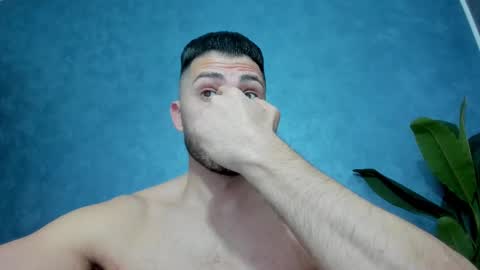 Snapshot of muscularmaster chatting on March 2025 09:59:02 PM muscularmaster onlyfans online show from March 2025 09:59:02 PM