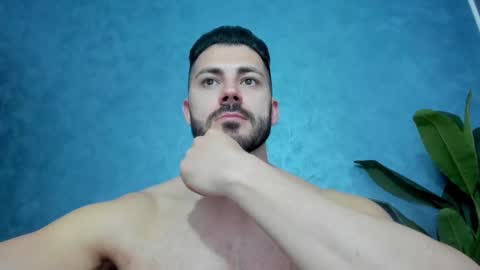 Snapshot of muscularmaster chatting on March 2025 01:14:02 AM muscularmaster onlyfans online show from March 2025 01:14:02 AM