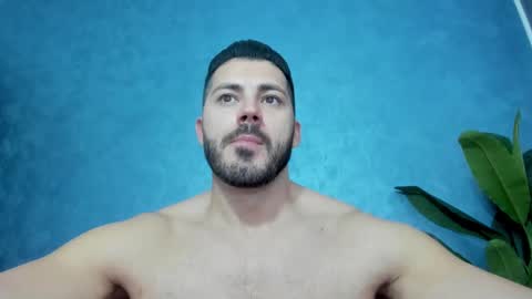 Snapshot of muscularmaster chatting on March 2025 11:09:02 AM muscularmaster onlyfans online show from March 2025 11:09:02 AM