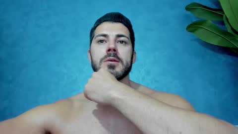 Snapshot of muscularmaster chatting on September 2025 09:37:01 PM muscularmaster onlyfans online show from September 2025 09:37:01 PM