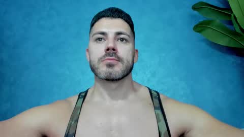 Snapshot of muscularmaster chatting on September 2025 10:11:01 PM muscularmaster onlyfans online show from September 2025 10:11:01 PM