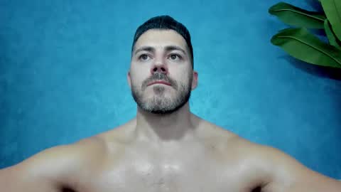 Snapshot of muscularmaster chatting on September 2025 08:32:02 PM muscularmaster onlyfans online show from September 2025 08:32:02 PM