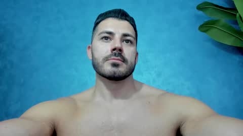 Snapshot of muscularmaster chatting on September 2025 08:54:01 PM muscularmaster onlyfans online show from September 2025 08:54:01 PM