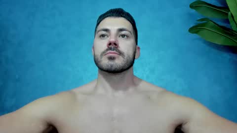Snapshot of muscularmaster chatting on September 2025 09:12:02 AM muscularmaster onlyfans online show from September 2025 09:12:02 AM