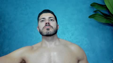 Snapshot of muscularmaster chatting on October 2025 08:50:02 PM muscularmaster onlyfans online show from October 2025 08:50:02 PM