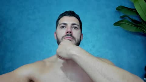 Snapshot of muscularmaster chatting on October 2025 09:35:01 PM muscularmaster onlyfans online show from October 2025 09:35:01 PM