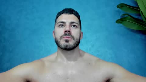Snapshot of muscularmaster chatting on October 2025 10:00:02 PM muscularmaster onlyfans online show from October 2025 10:00:02 PM