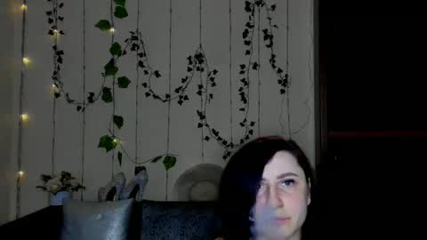 Jeneva online show from February 2026 07:13:02 PM