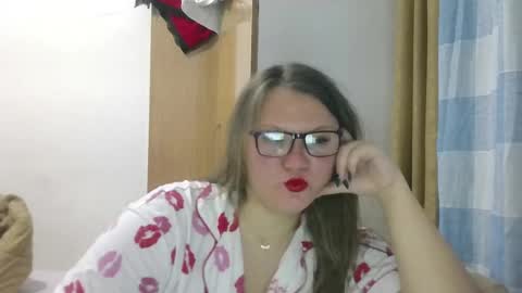 Snapshot of musechic_wild chatting on May 2026 11:02:02 PM musechic_wild online show from May 2026 11:02:02 PM