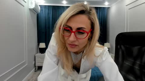 Diana online show from January 2025 02:51:02 PM