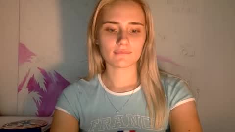 musescorner online show from September 2025 06:54:01 PM