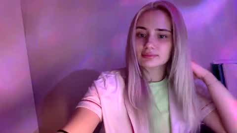 musescorner online show from April 2026 06:31:01 PM