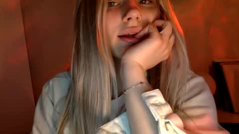 Snapshot of musescorner chatting on May 2026 06:24:02 PM musescorner online show from May 2026 06:24:02 PM