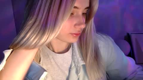 Snapshot of musescorner chatting on May 2026 07:30:01 PM musescorner online show from May 2026 07:30:01 PM