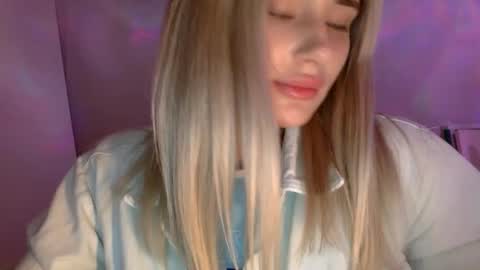 Snapshot of musescorner chatting on June 2026 05:18:02 PM musescorner online show from June 2026 05:18:02 PM