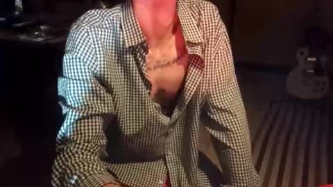 mush_living_room online show from April 2026 04:23:02 AM