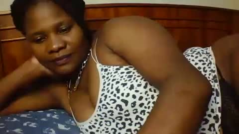 mwekas568403 online show from January 2025 05:06:01 PM