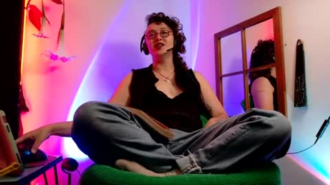 Snapshot of mx_anouk_divine chatting on July 2026 04:46:01 PM Mx. Anouk Divine online show from July 2026 04:46:01 PM