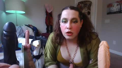 Snapshot of mxsissycharlotte chatting on December 2024 04:49:02 PM Mx Charlotte online show from December 2024 04:49:02 PM