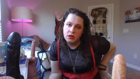 Snapshot of mxsissycharlotte chatting on December 2024 08:10:02 PM Mx Charlotte online show from December 2024 08:10:02 PM