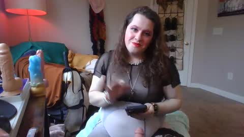 Snapshot of mxsissycharlotte chatting on February 2025 07:51:01 PM Mx Charlotte online show from February 2025 07:51:01 PM
